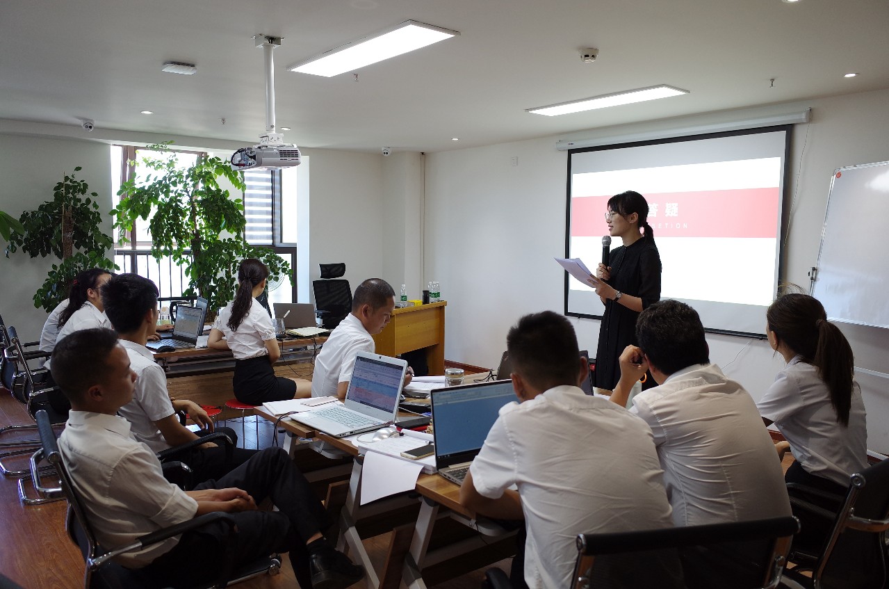 落地快訊｜宏成咨詢?nèi)珒?yōu)績效導(dǎo)師團(tuán)隊(duì)，走進(jìn)四川涼山公路建設(shè)！